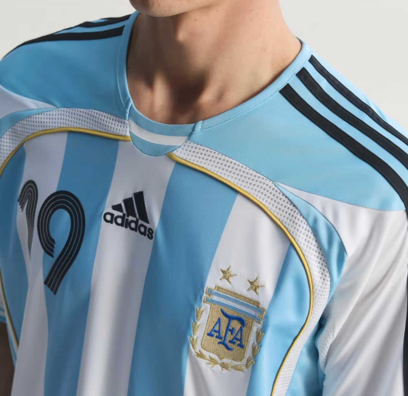 Camiseta Argentina Retro Home 05/06
