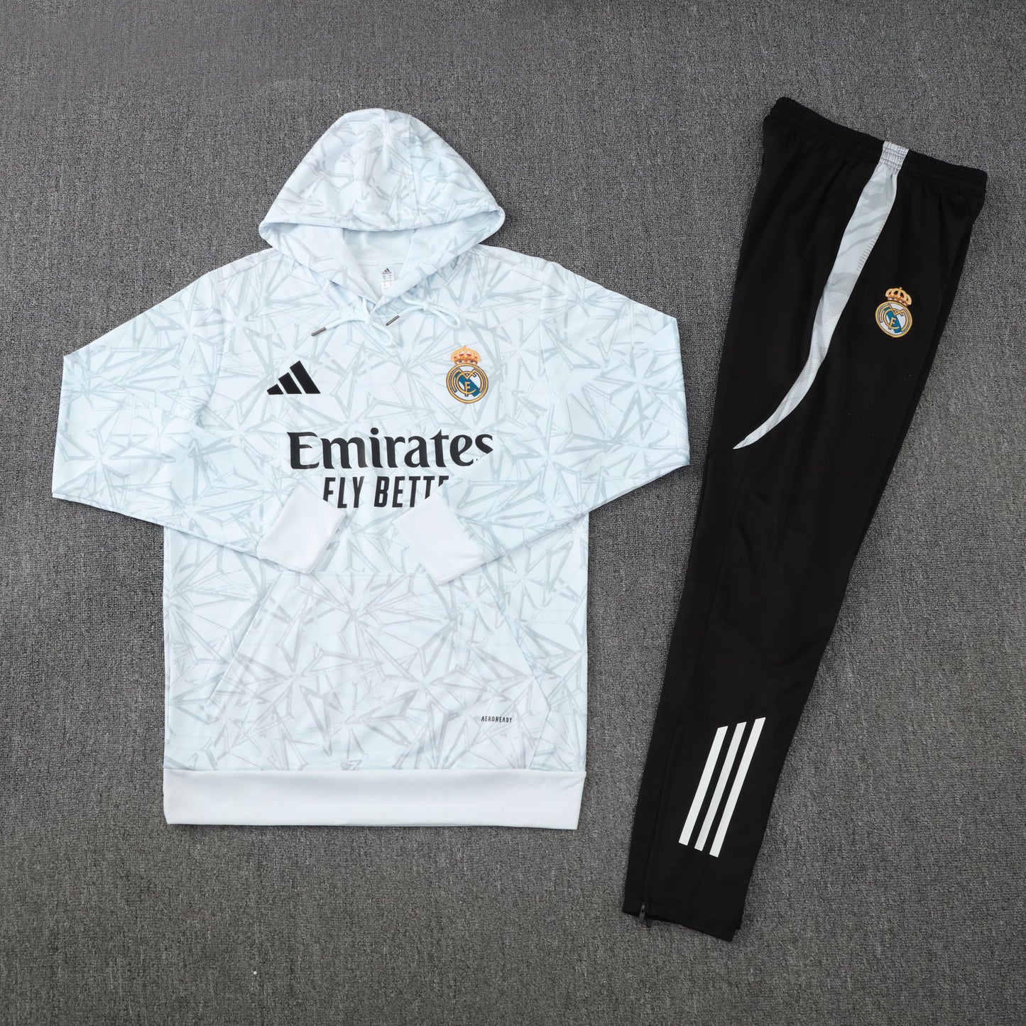Chándal de fútbol Real Madrid 25/26