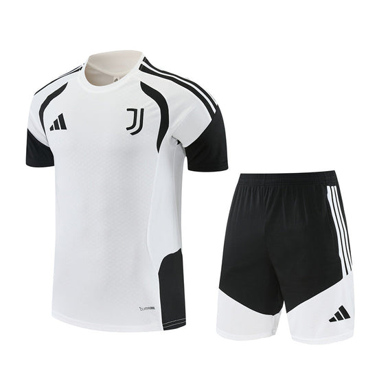 Camiseta y Pantalón corto Entrenamiento Juventus 26/27
