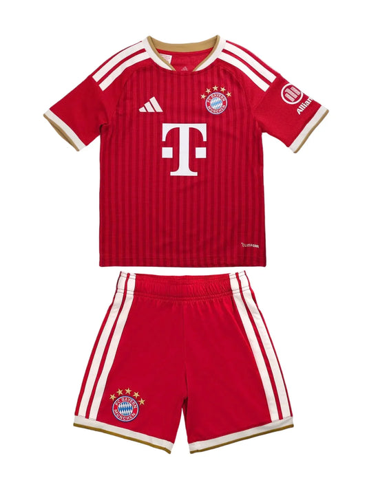 Camiseta y Pantalones Cortos para Niños Bayern de Múnich Home 26/27
