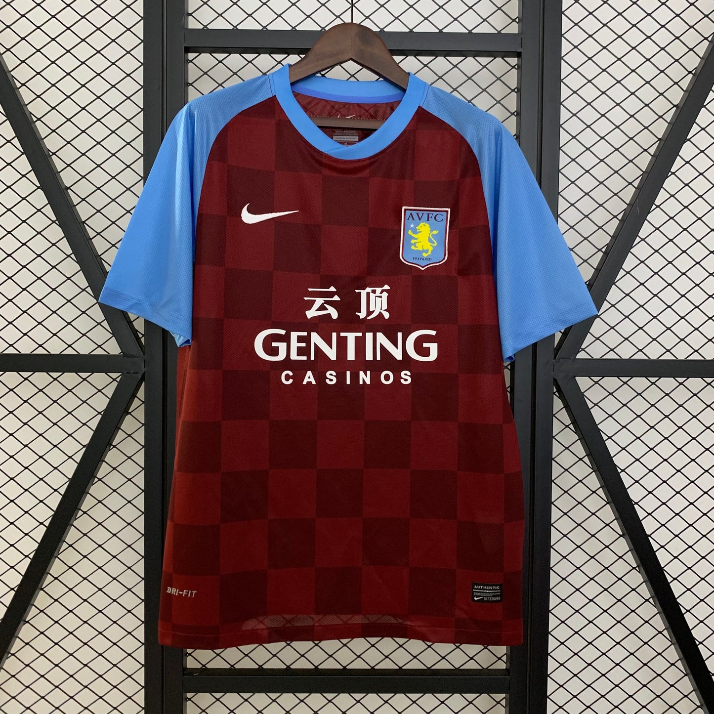 Camiseta Retro Aston Villa Home 11/12