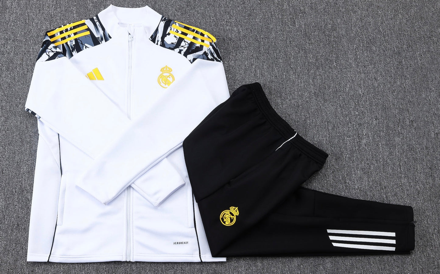 Chandal Real Madrid Marvel 25/26