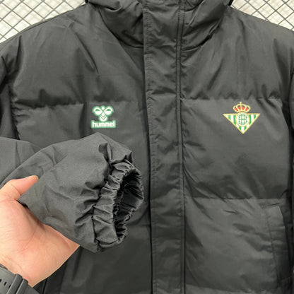 Abrigo Impermeable Real Betis 25/26