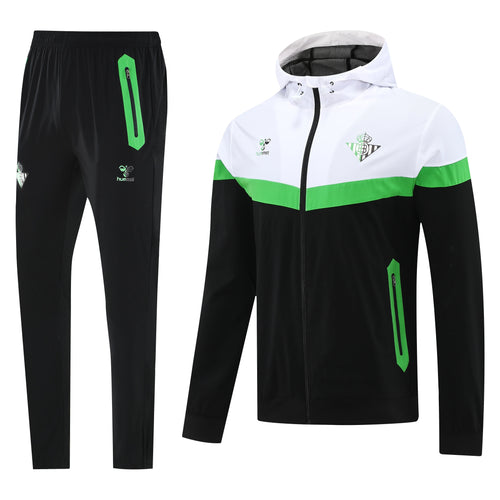 Chandal impermeable Real Betis 25/26