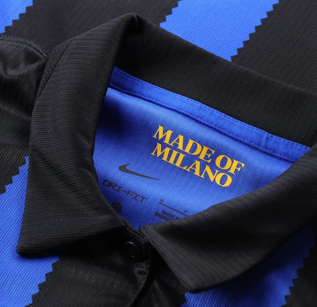Camiseta y Pantalon Corto para Niño Inter Home 26/27 - Con Medias Scudetto + Coccarda