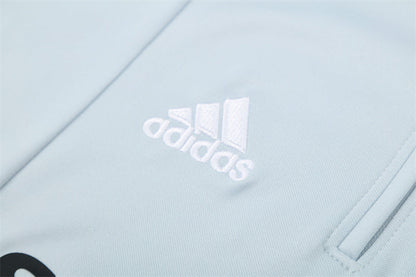 Camiseta de entrenamiento retro de manga larga del Real Madrid 04/05