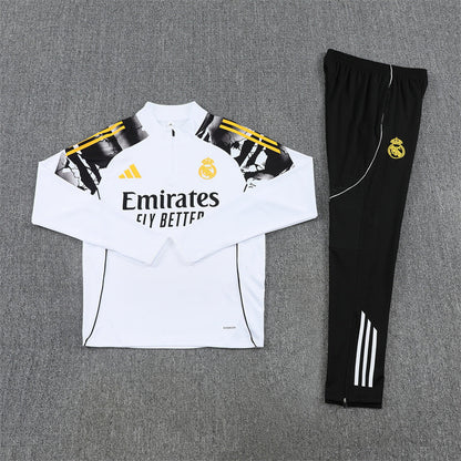 Chandal Real Madrid Marvel 25/26