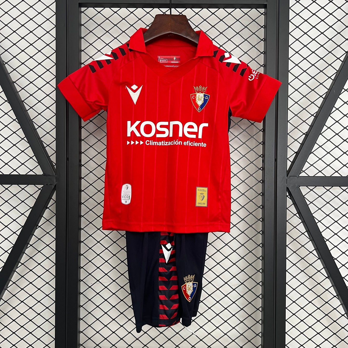 Camisetas y Pantalones Cortos Niños Osasuna Home 25/26