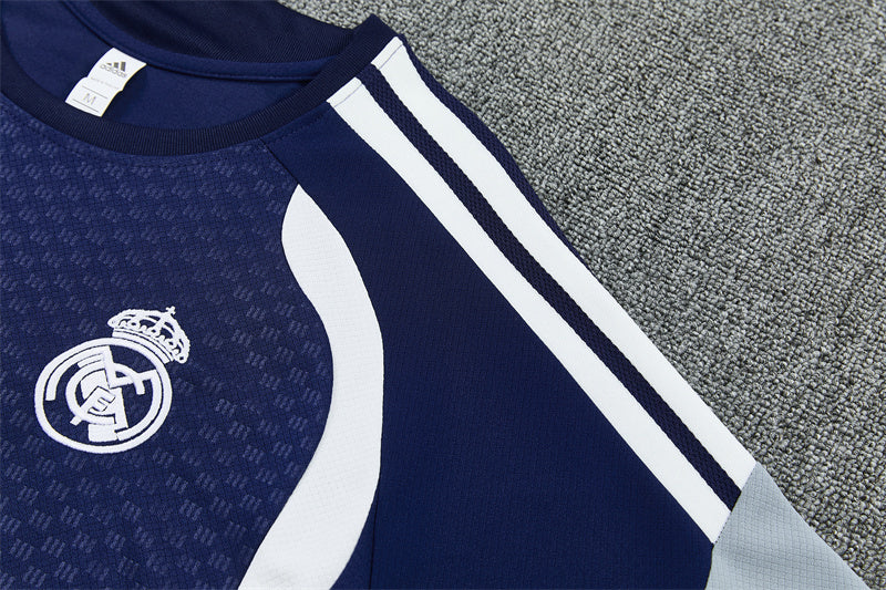 Camiseta y Pantalón corto Entrenamiento Real Madrid 26/27