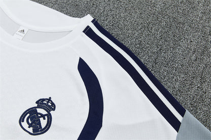 Camiseta y Pantalón corto Entrenamiento Real Madrid 26/27