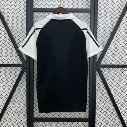 Camiseta Retro Real Madrid Away 01/02