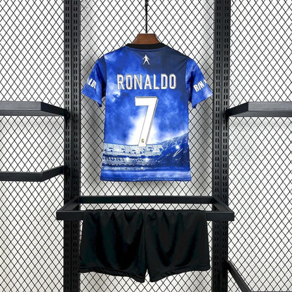 Camiseta y Pantalones Cortos Niños Real Madrid Cristiano Ronaldo 25/26