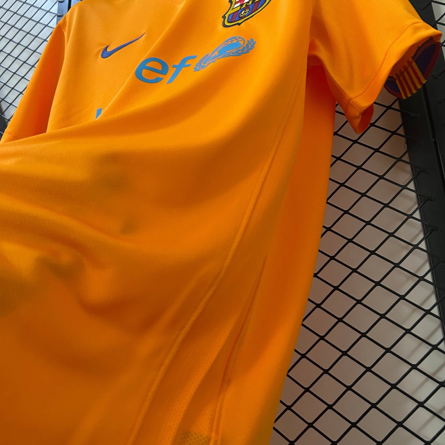 Camiseta FC Barcelona Retro Away 06/07