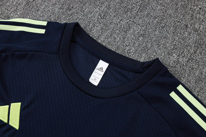 Camiseta y Pantalón corto Entrenamiento Real Madrid 25/26