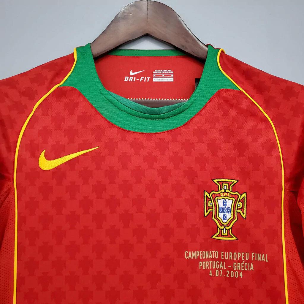 Camiseta Portugal Retro 2004