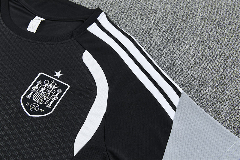 Camiseta y Pantalón corto de Entrenamiento España 26/27