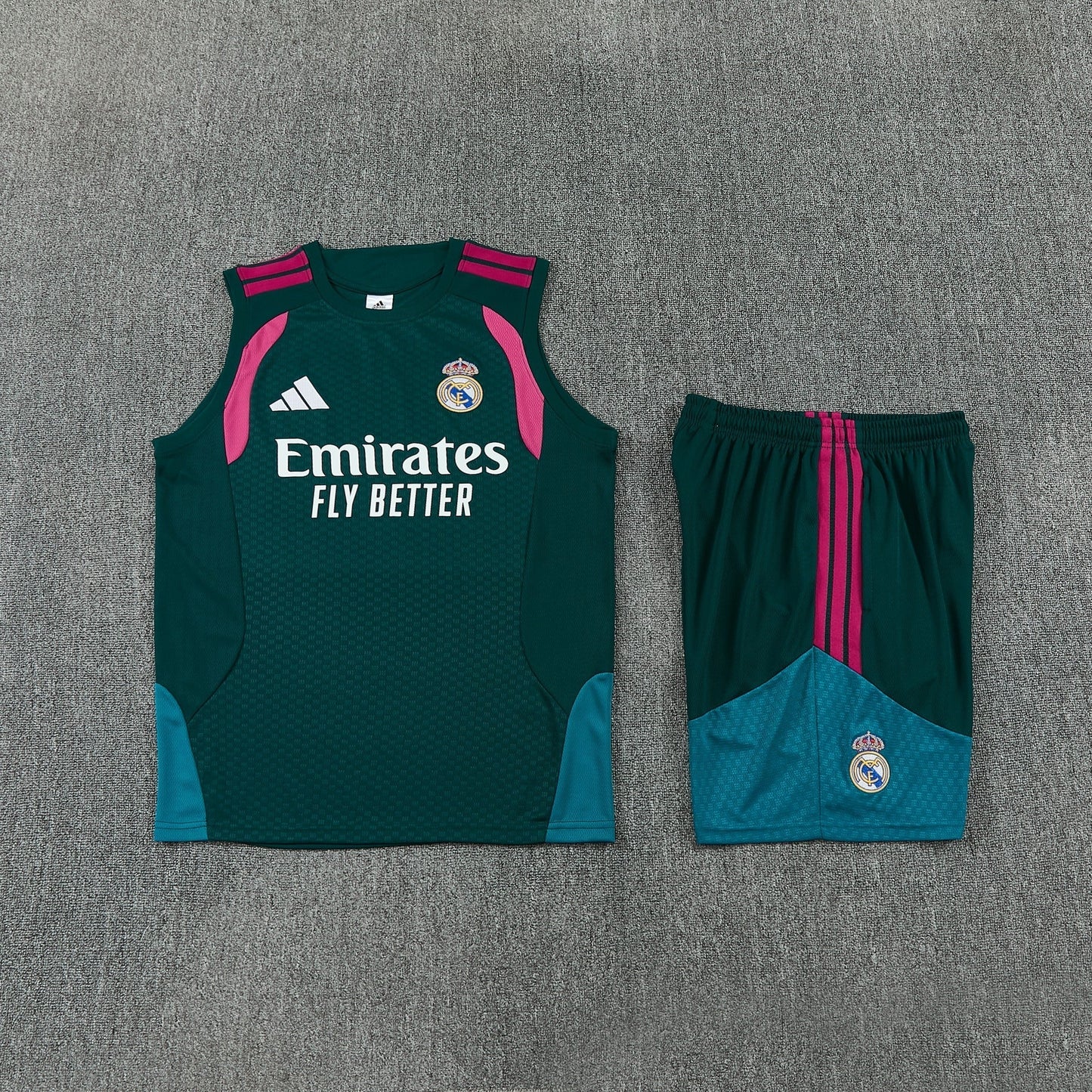 Camiseta y Pantalón corto Entrenamiento Real Madrid 26/27