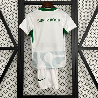 Camiseta y Pantalones Cortos para Niños  Sporting Lisbon away 25/26