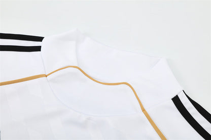 Camiseta de entrenamiento retro de manga larga del Real Madrid 11/12