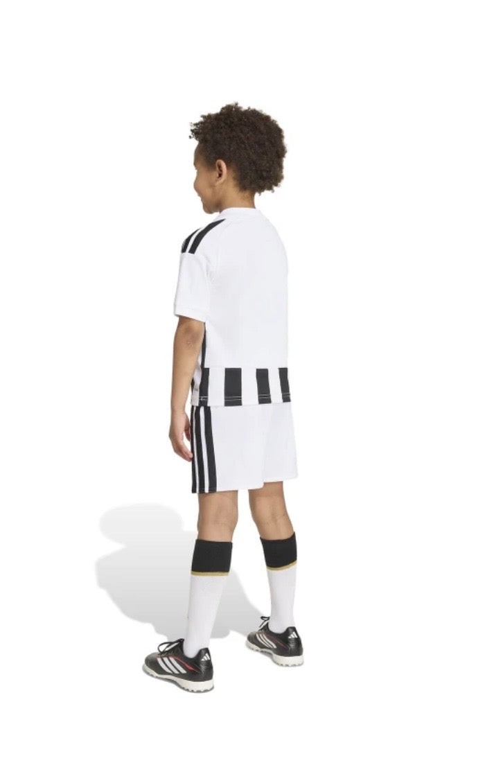 Camisa y Pantalones Cortos para Niños Juventus Home 26/27 - Con Calzettoni