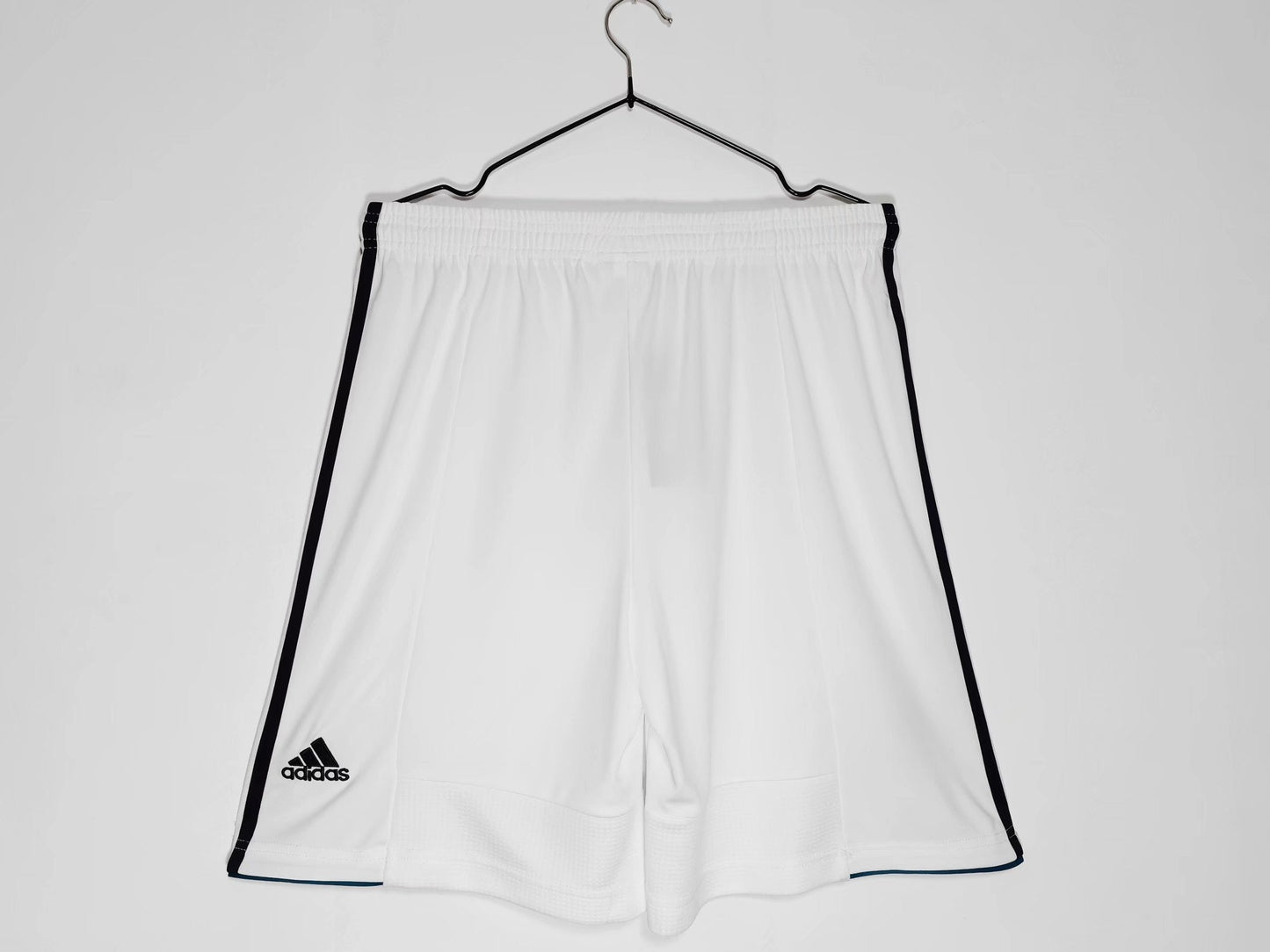 Pantalon Corto Real Madrid Retro 12/13