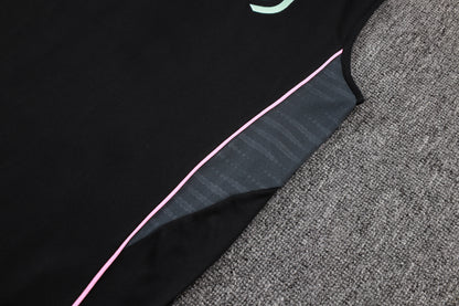 Camiseta y Pantalón corto Entrenamiento Juventus 25/26