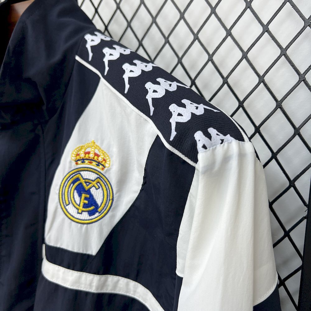 Chaqueta impermeable del Real Madrid