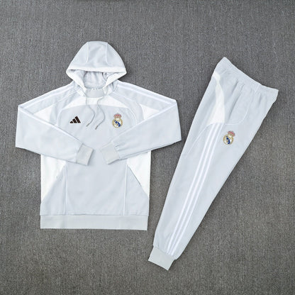 Chándal de fútbol Real Madrid 25/26
