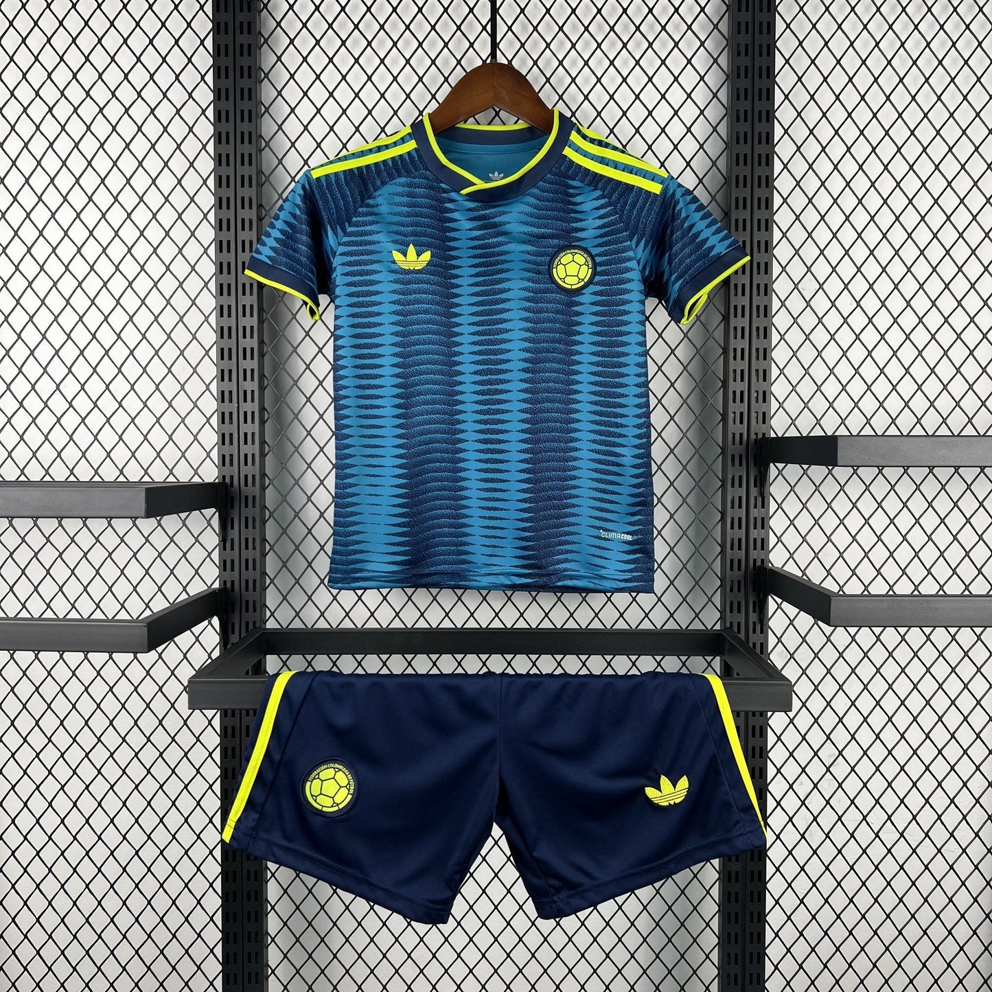 Camiseta y Pantalones Cortos para Niño Colombia Away - 26/27