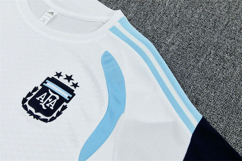 Camiseta y Pantalón entrenamiento Argentina 26/27