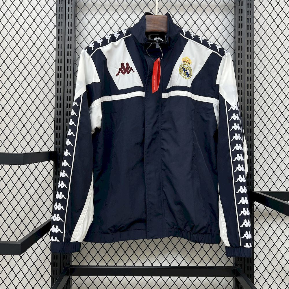 Chaqueta impermeable del Real Madrid