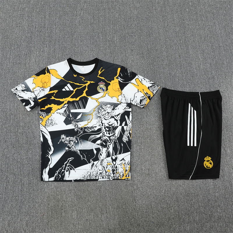 Camiseta y Pantalones Cortos Niños Real Madrid Marvel 25/26