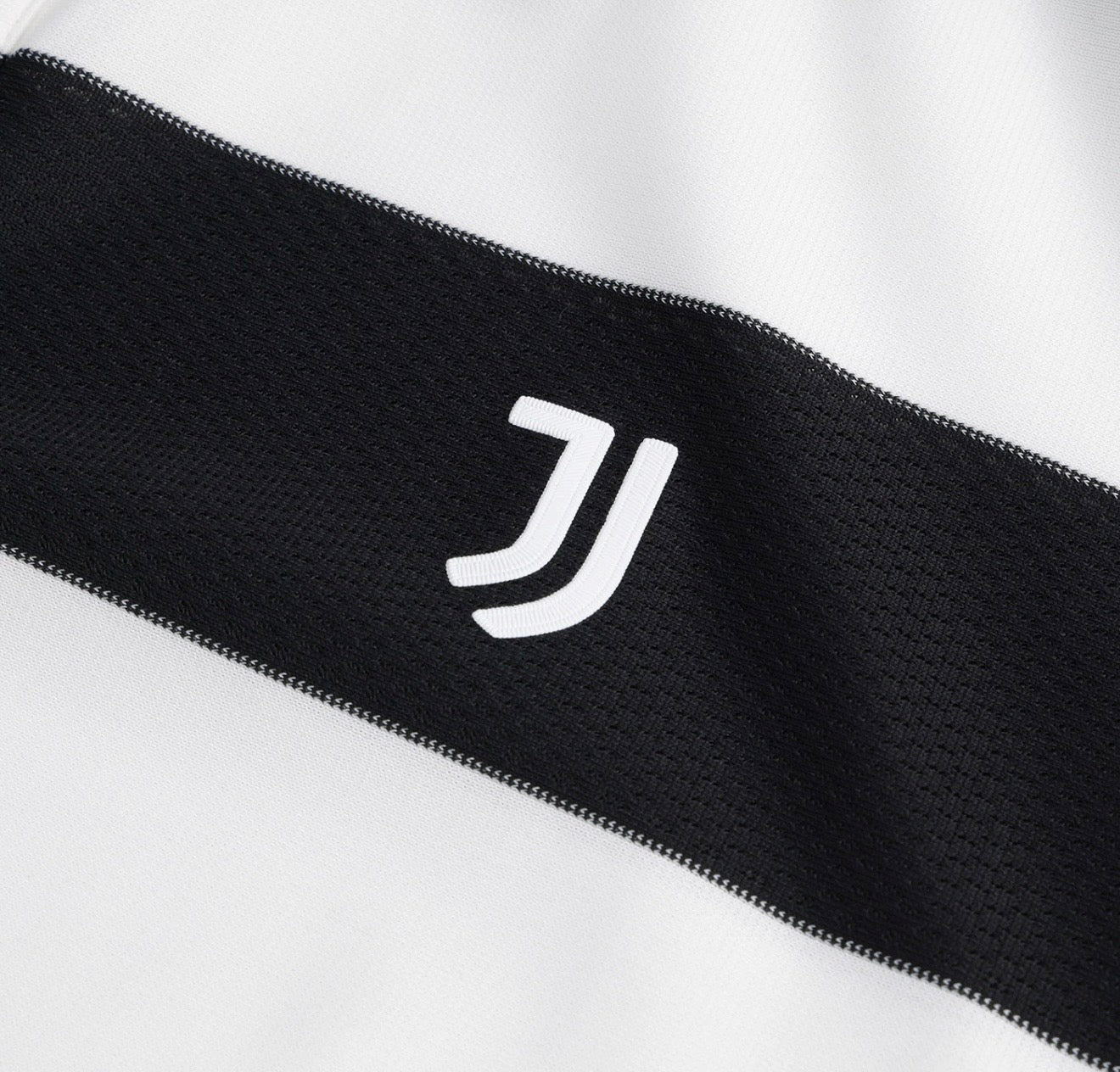 Camiseta Juventus SGURA PACK Jugador 24/25