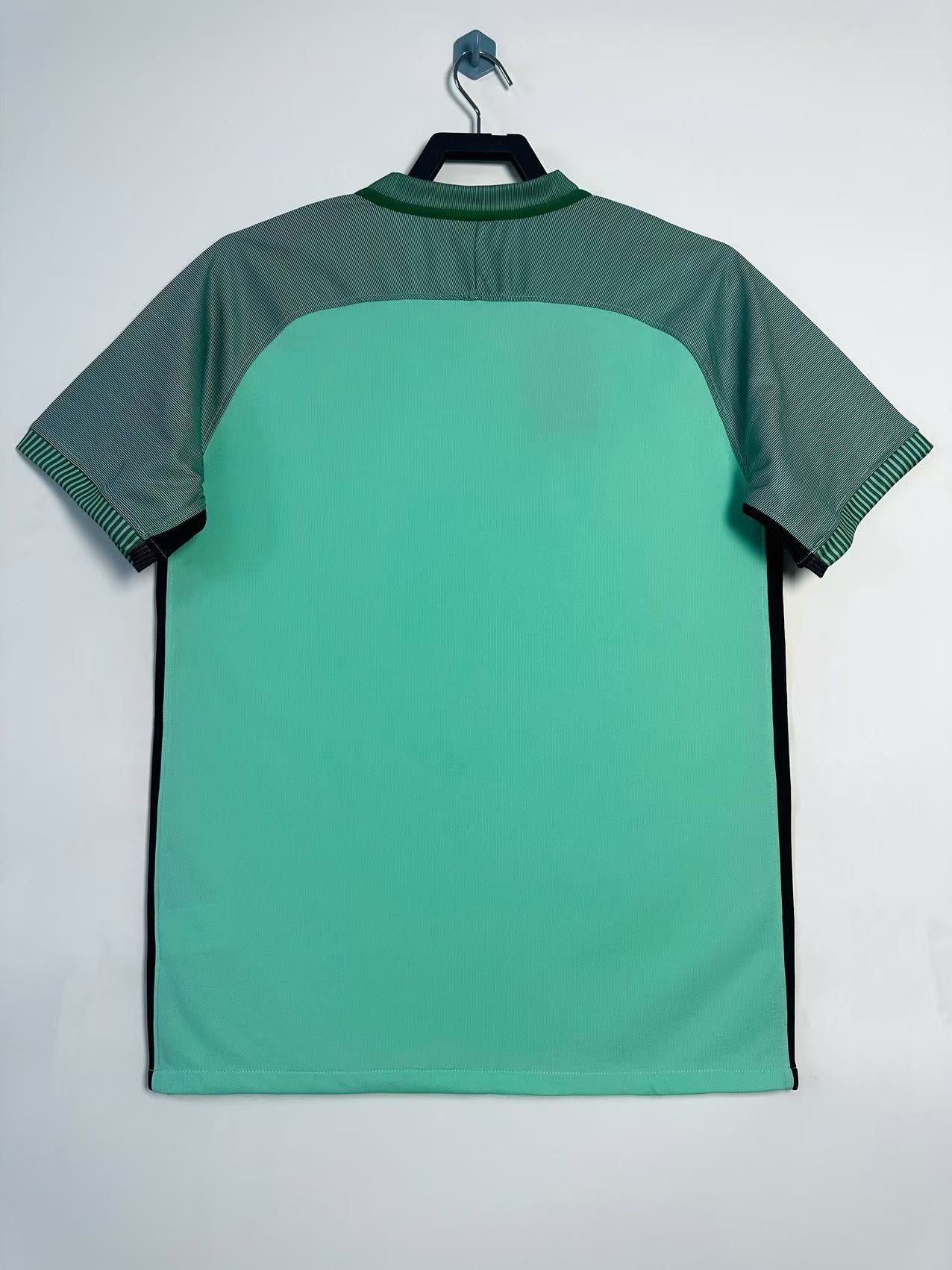Camiseta Portugal Retro 2016