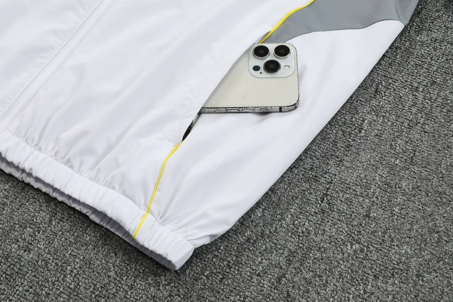 Chándal de fútbol impermeable Real Madrid 25/26