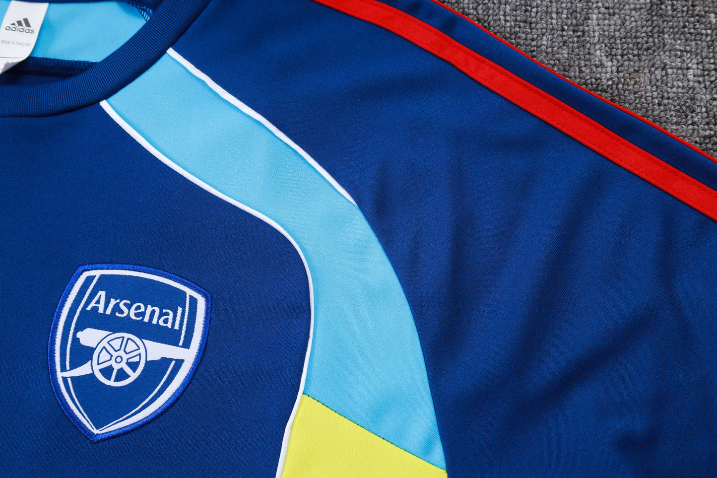 Camiseta y Pantalón entrenamiento Arsenal 25/26