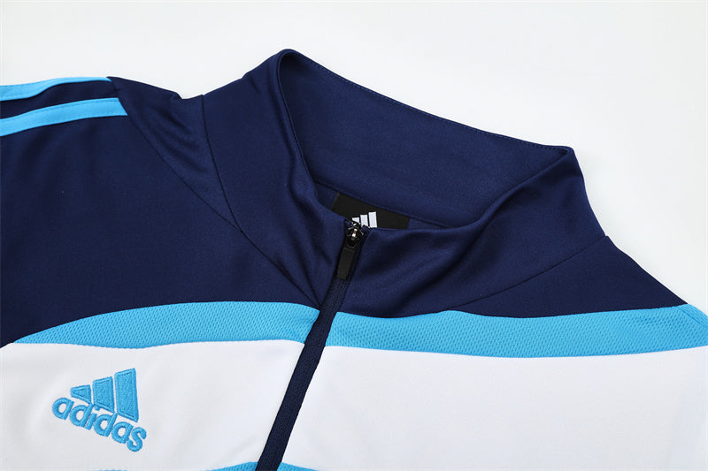 Camiseta de entrenamiento retro de manga larga del Real Madrid 09/10
