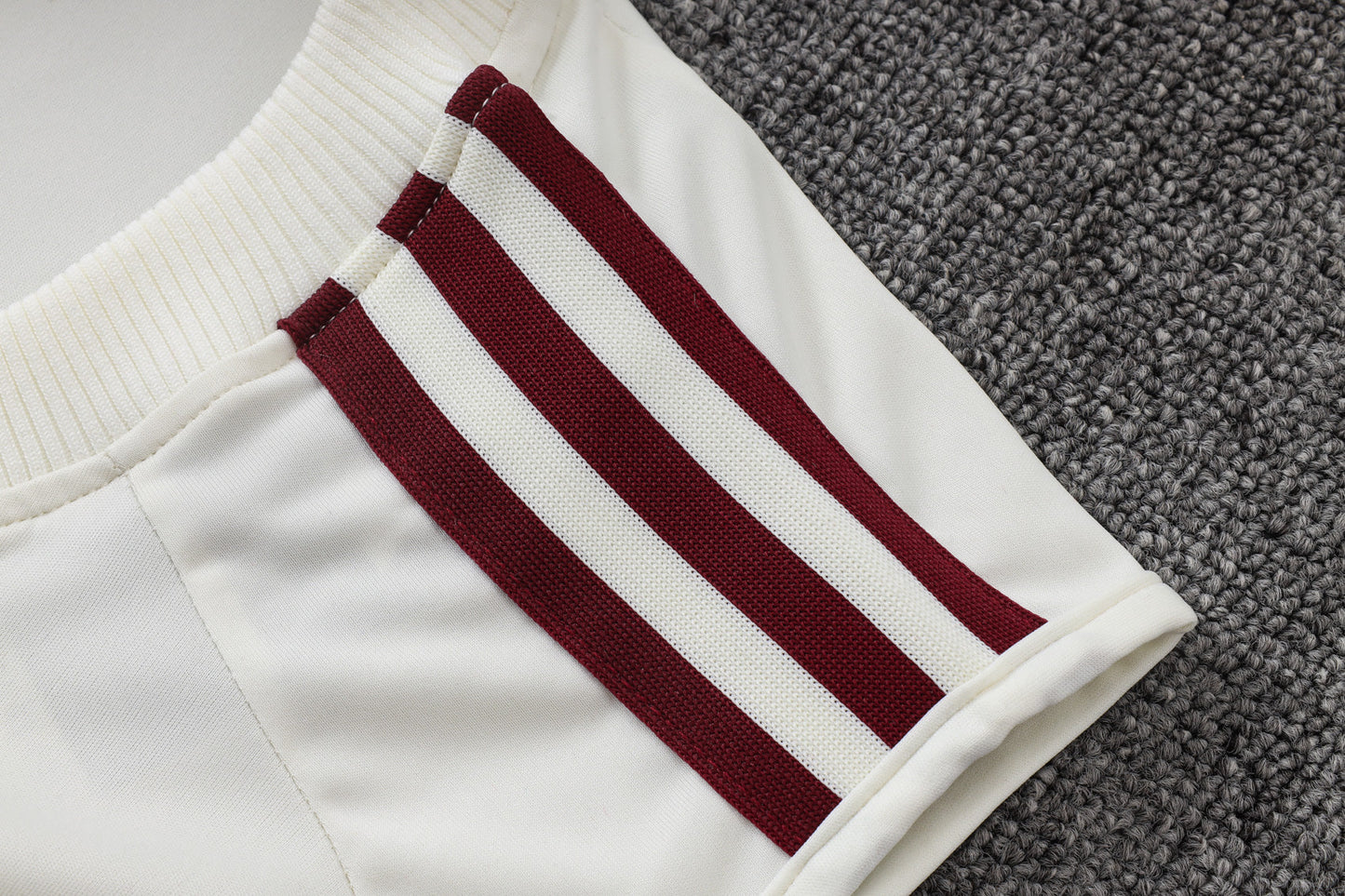 Camiseta y Pantalón corto de Entrenamiento España 26/27