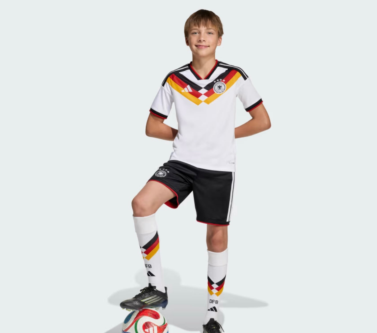 Camisa e Pantalones Cortos para Niño Alemania Home 26/27 - con Medias