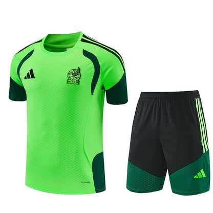 Camiseta y Pantalón entrenamiento México Niño 26/27