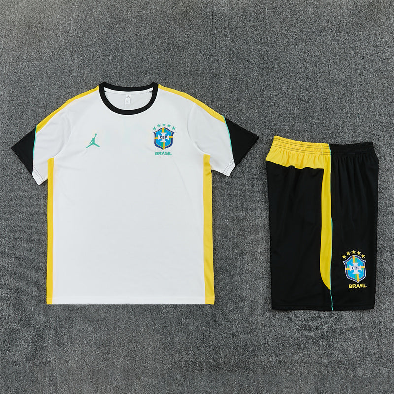 Camisa e Pantalones Cortos para Niño Brasil 26/27