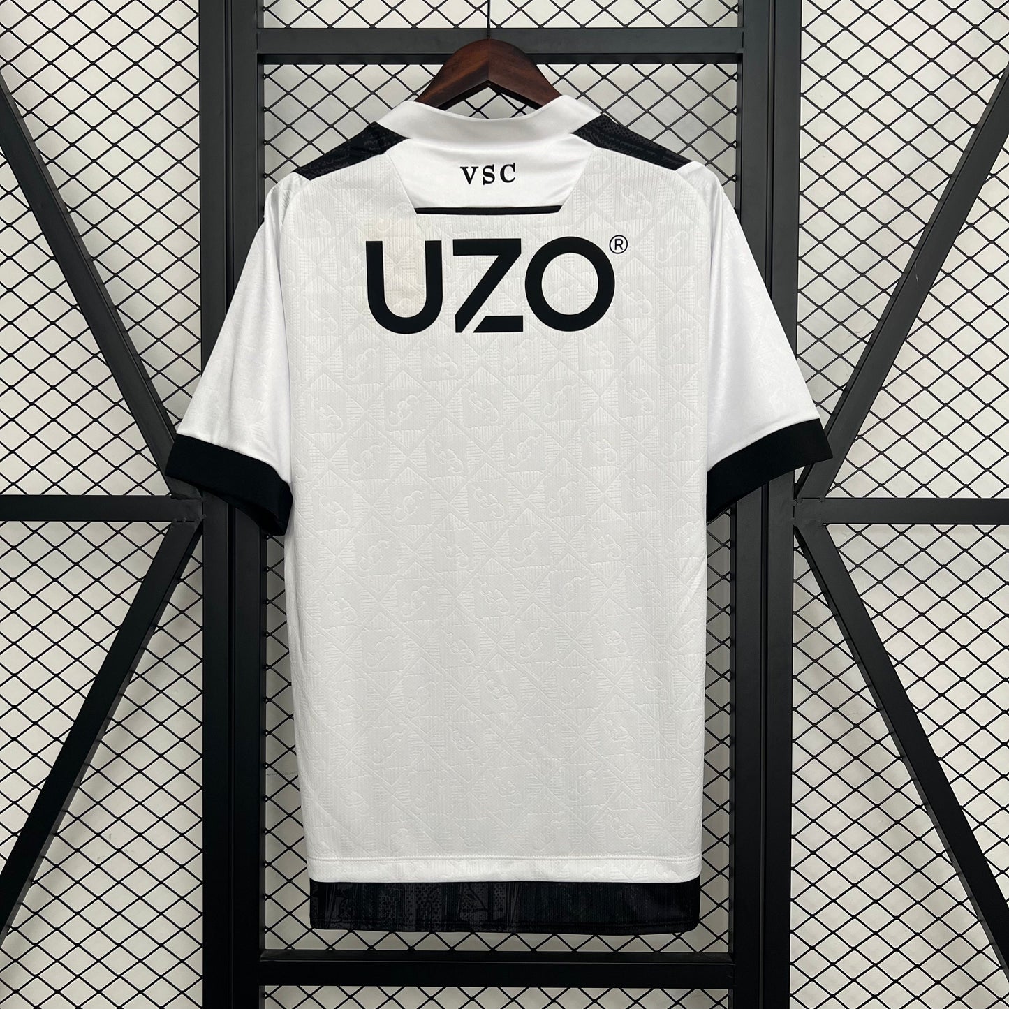 Camiseta Guimarães Home 25/26