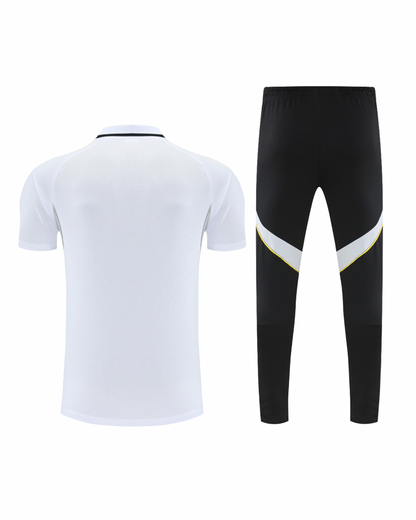 Camiseta y pantalón Real Madrid 25/26