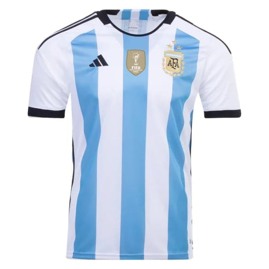CAMISETA ARGENTINA I EQUIPACIÓN - 3 ESTRELLAS - 22/23 - CON PARCHE DE CAMPEÓN DE LA COPA DEL MUNDO -BLANCO Y CELESTE